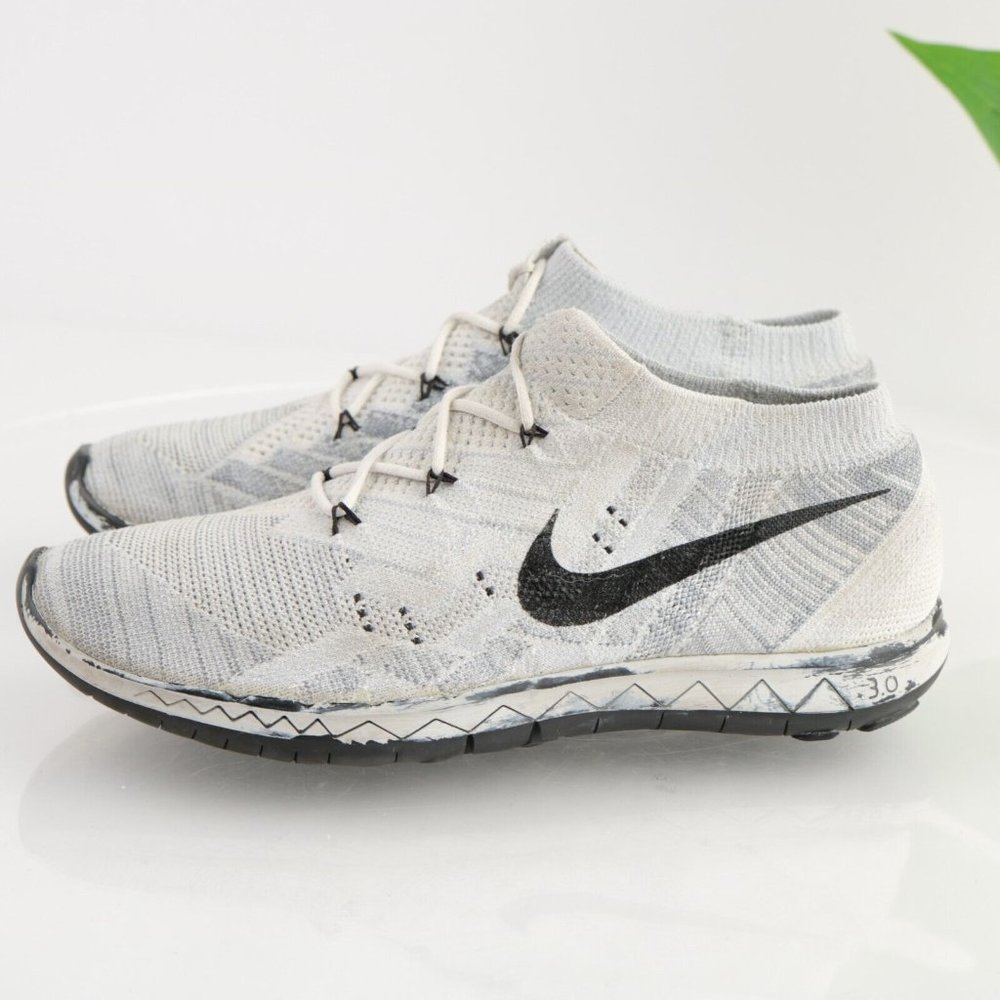 Nike Free Women's 3.0 Flyknit Running Shoe  Size 8.5 Mid Gray White Black - Picture 8 of 13